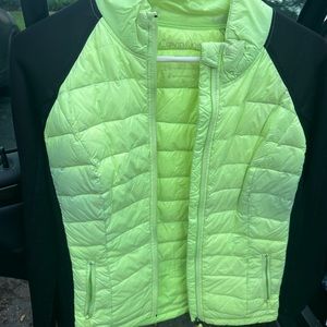 Calvin Klein puff travel jacket